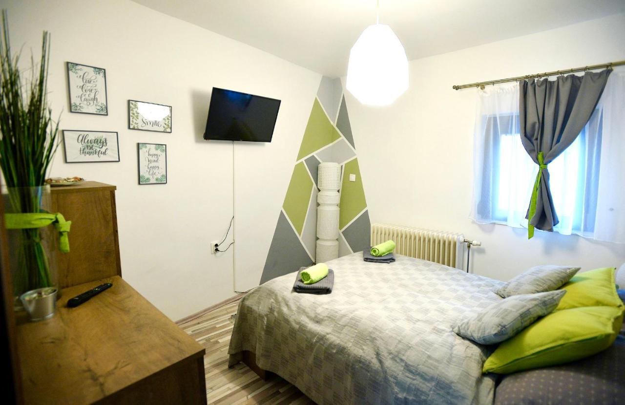 Castle Garden Apartman 埃格尔 外观 照片